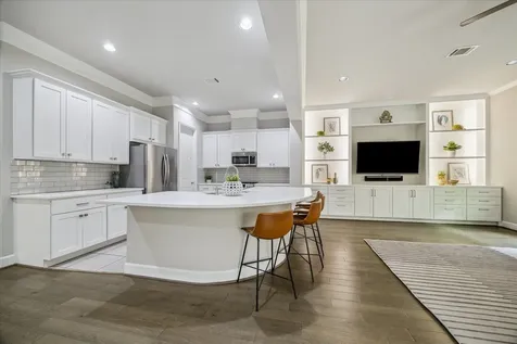 5213 Rose Street Houston TX 77007