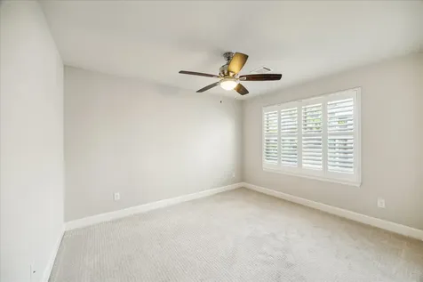 5213 Rose Street Houston TX 77007