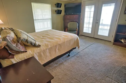 5582 County Road 469 Brazoria TX 77422