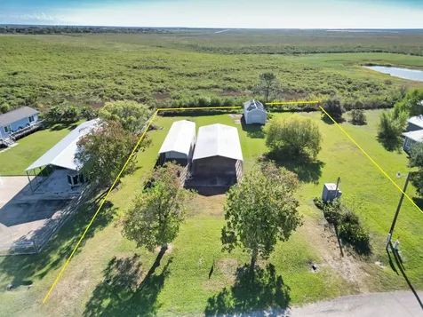 5582 County Road 469 Brazoria TX 77422