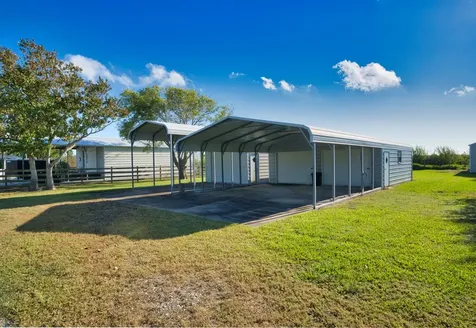 5582 County Road 469 Brazoria TX 77422