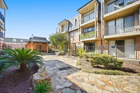 2475 Underwood Street 369 Houston TX 77030