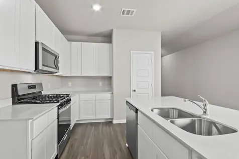 13769 Sunshine Peak Drive Willis TX 77318