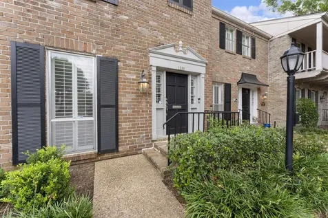 1260 Fountain View Drive 171 Houston TX 77057