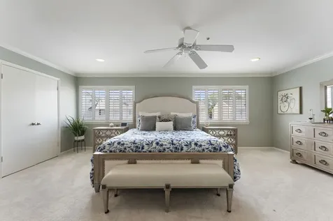 1260 Fountain View Drive 171 Houston TX 77057