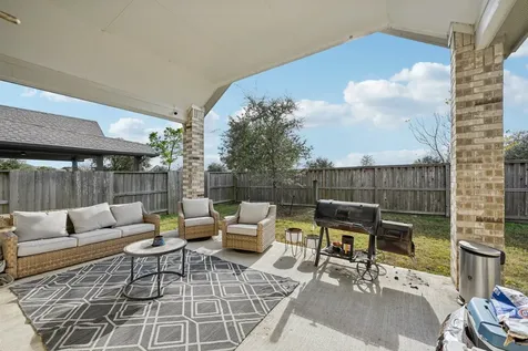 4734 Franklin Way Iowa Colony TX 77583