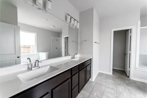 2718 Peridot Drive Iowa Colony TX 77583