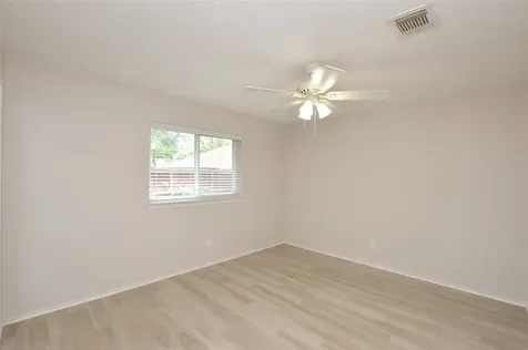 703 Flower Field Court Pearland TX 77584