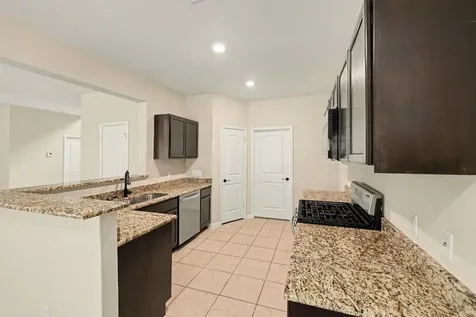 7711 Boulder Sunstone Lane Conroe TX 77304
