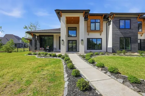 7605 Trinity Pines Drive Montgomery TX 77316