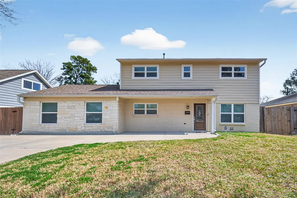 2010 Spillers Lane Houston TX 77043