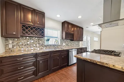 2010 Spillers Lane Houston TX 77043
