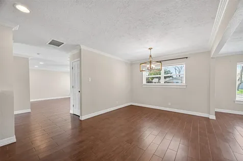 2010 Spillers Lane Houston TX 77043