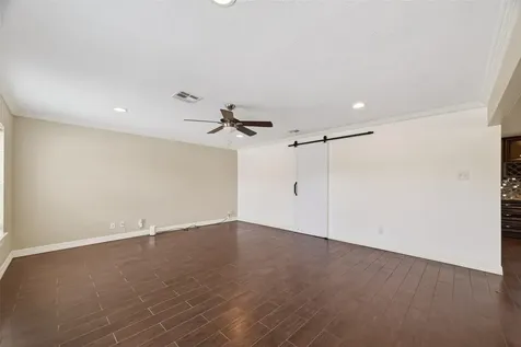 2010 Spillers Lane Houston TX 77043