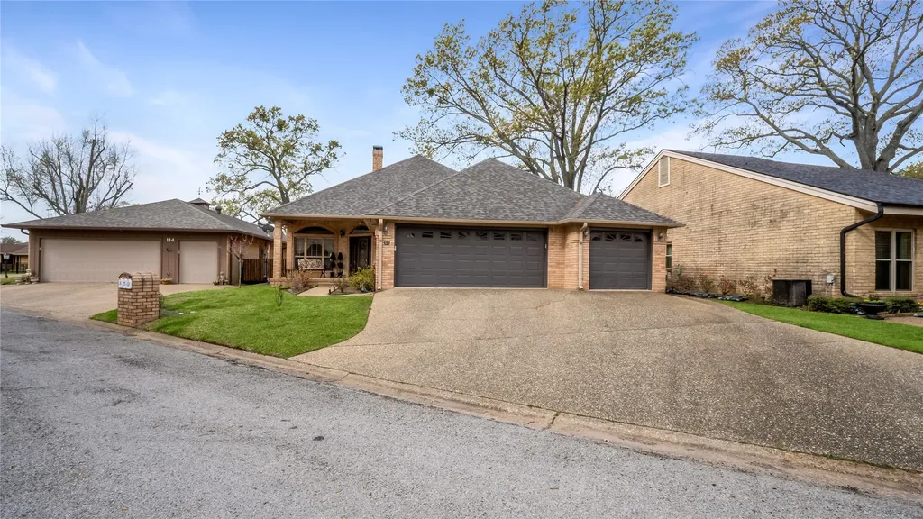 112 Jason Court Bullard TX 75757