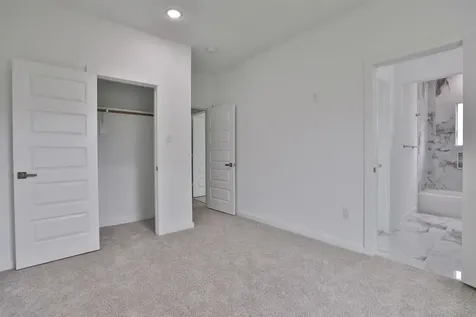 9349 Lavender Street North Houston TX 77016