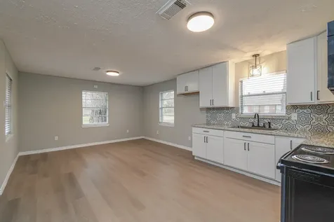 2834 Pansy Street Pasadena TX 77503