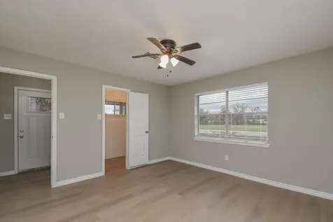 2834 Pansy Street Pasadena TX 77503