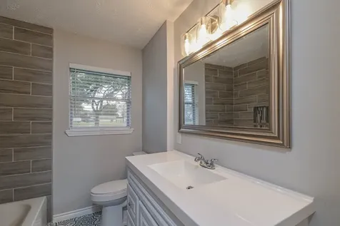2834 Pansy Street Pasadena TX 77503