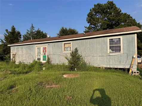 21269 Bracewell Road Bedias TX 77831