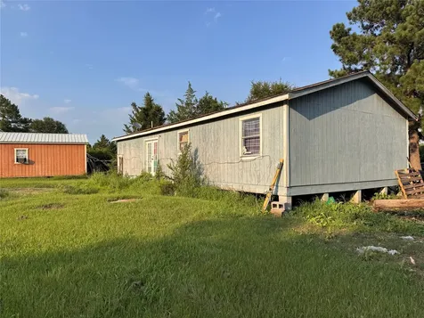 21269 Bracewell Road Bedias TX 77831