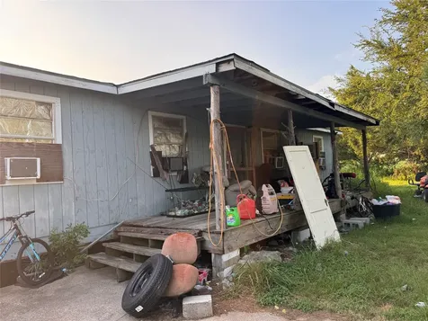 21269 Bracewell Road Bedias TX 77831