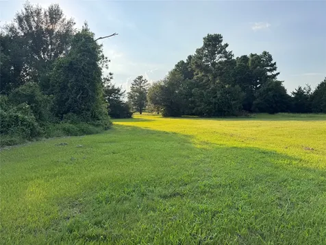 21269 Bracewell Road Bedias TX 77831