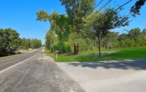 7185 State Highway 75 S Huntsville TX 77340