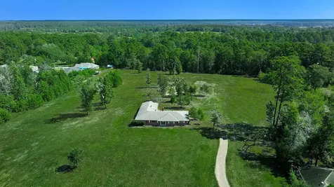 7185 State Highway 75 S Huntsville TX 77340
