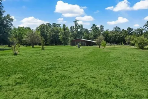 160 County Road 6498 Dayton TX 77535