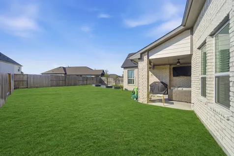 5022 Matador Lane Iowa Colony TX 77583