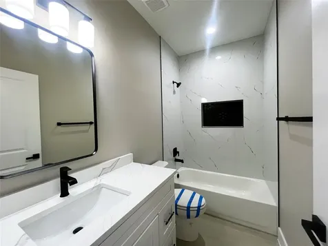 8914 Ivy Spring Lane Houston TX 77088