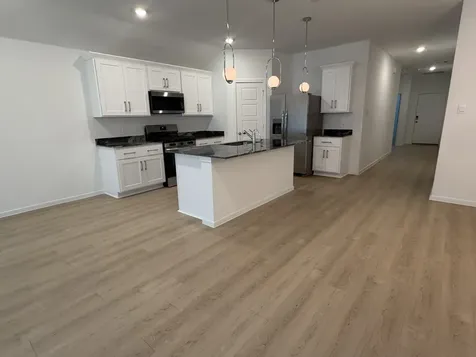 523 Robin Street Angleton TX 77515