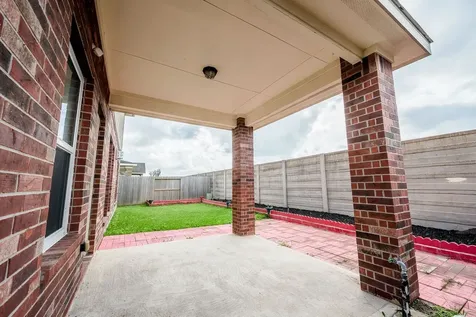 4017 Firenze Drive Friendswood TX 77546