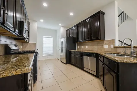 4017 Firenze Drive Friendswood TX 77546