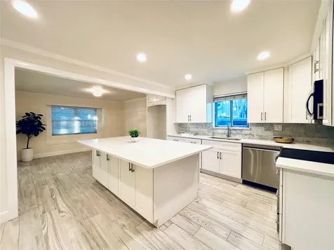 5226 Loch Lomond Drive Houston TX 77096