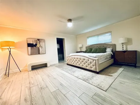 5226 Loch Lomond Drive Houston TX 77096