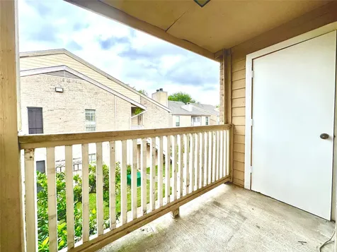 10211 Sugar Branch Drive 436 Houston TX 77036