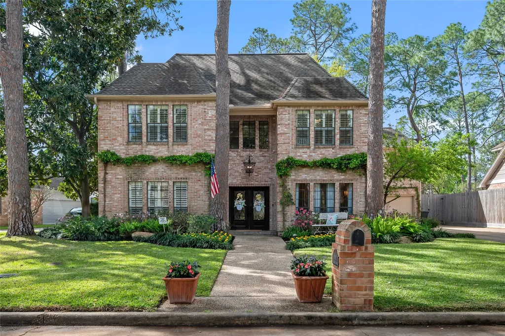 15819 N Barkers Landing Road Houston TX 77079