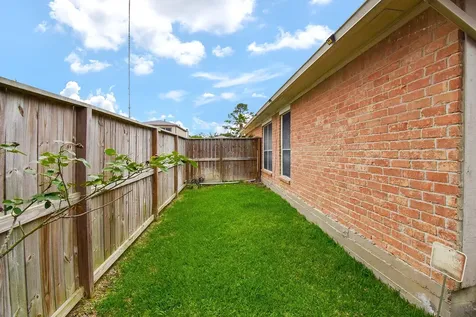 7802 Greenedge Drive Houston TX 77040