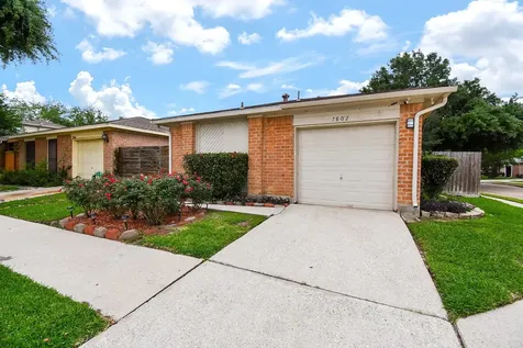 7802 Greenedge Drive Houston TX 77040