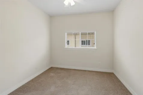 24 Tassia Lane Houston TX 77058