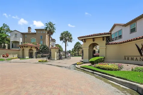 24 Tassia Lane Houston TX 77058