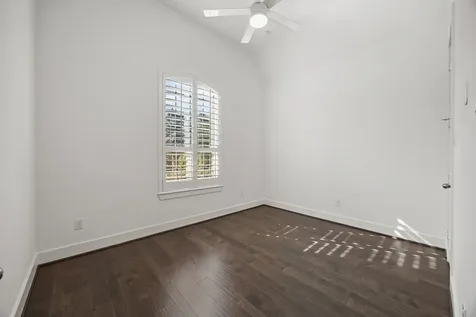 146 Sugar Pine Court Montgomery TX 77316