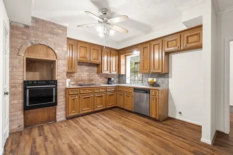 12222 Gladewick Drive Houston TX 77077