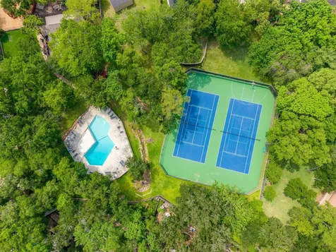 12222 Gladewick Drive Houston TX 77077
