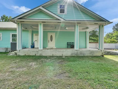 275 County Road 3417 Cleveland TX 77327