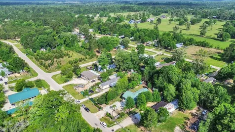 275 County Road 3417 Cleveland TX 77327