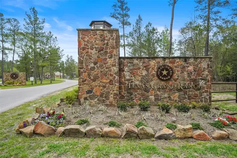 192 Inscription Lane Huntsville TX 77340