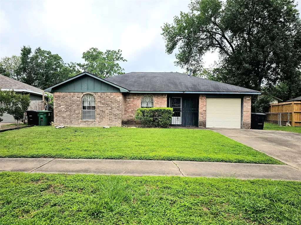 5131 Beechaven Street Houston TX 77053